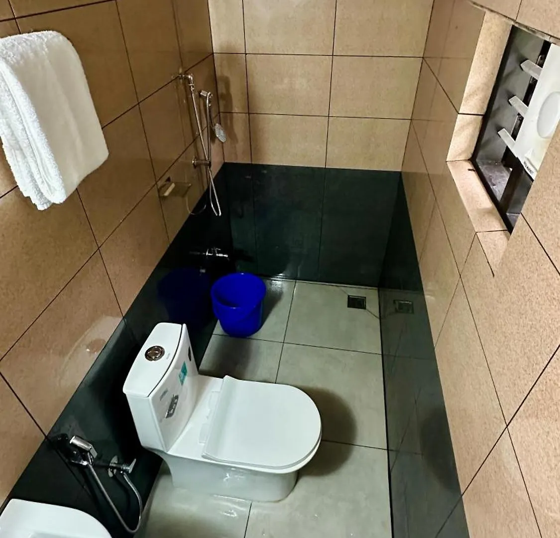 Mb Residency Apartment Vallikavungal 0*,